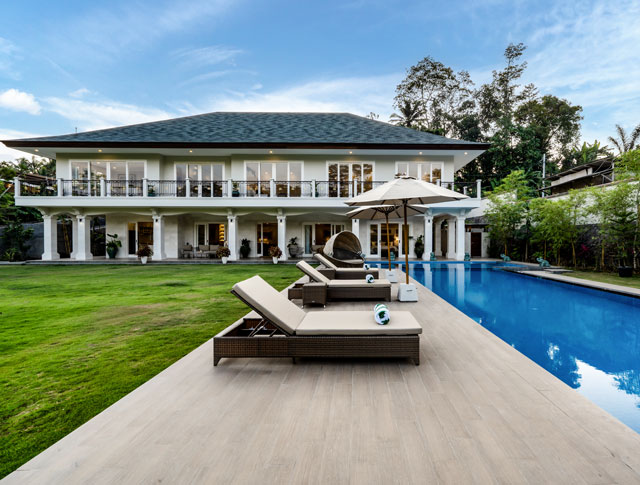 Palatial Bali Villas That Are Perfect For Large Groups