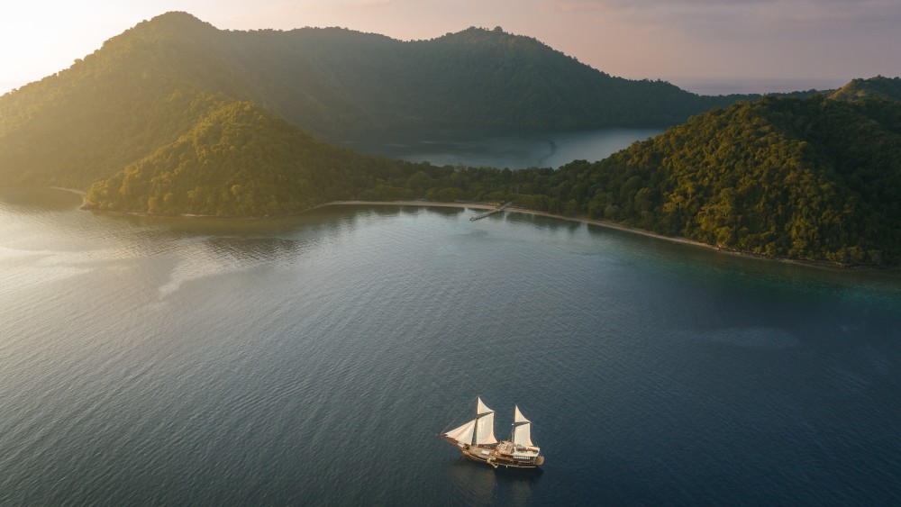 The Most Luxurious Yachts In Indonesia